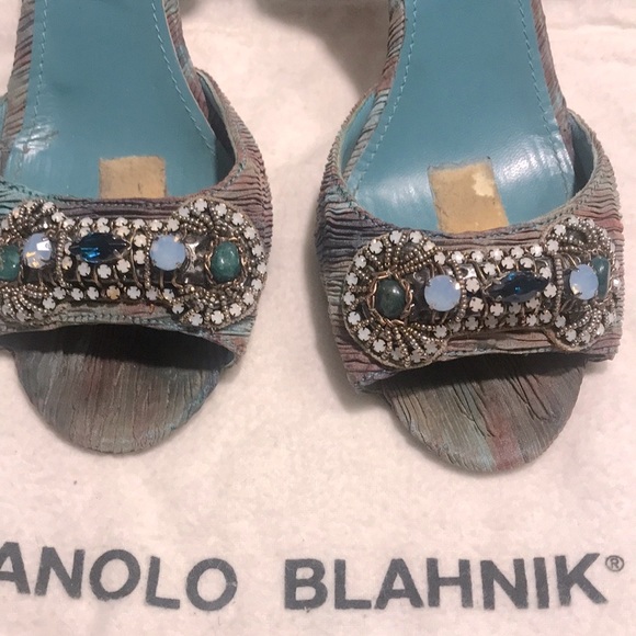 Authentic Manolo Blahniks - Picture 2 of 5